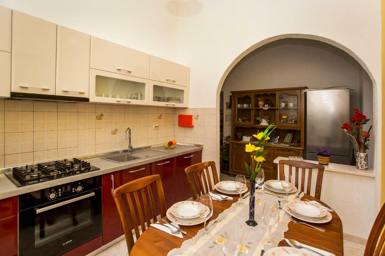 Emanuel Apartman Pula Zewnętrze zdjęcie